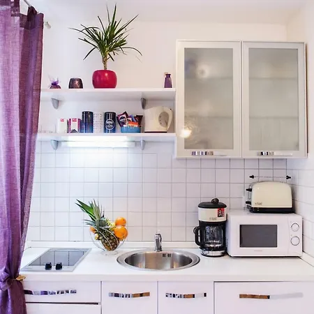 Peristil Cardo Apartman