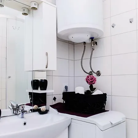 Peristil Cardo Апартаменти *